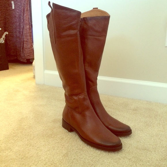 NWOT Brown Riding Boots