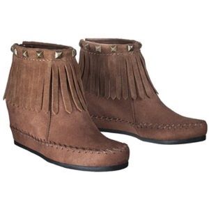 Mossimo brown fringe moccasin booties (wedge)