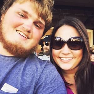 Meet your Posher, Mackenzie