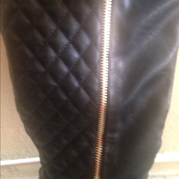 Very pretty boots - Picture 4 of 4