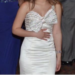 White Prom/ Wedding rhinestone bow dress