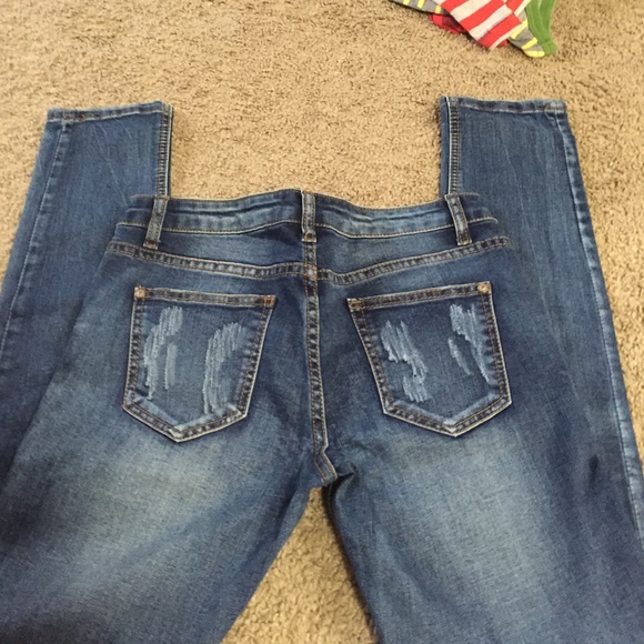 Glamorous Ripped Jeans - Picture 2 of 2