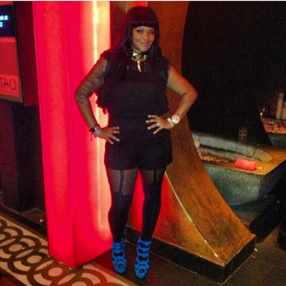 Meet your Posher - Picture 2 of 4