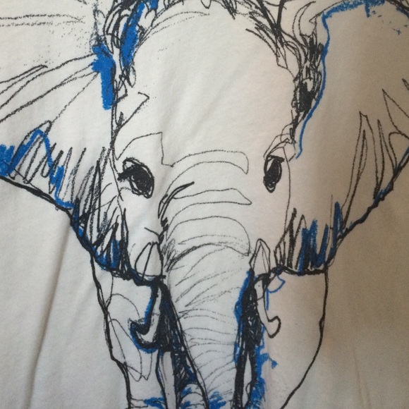 White elephants quarter sleeve long sleeve shirt! - Picture 2 of 2