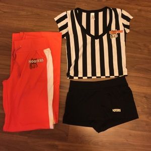 Ref crop top, black hooter shorts, & fleece sweats