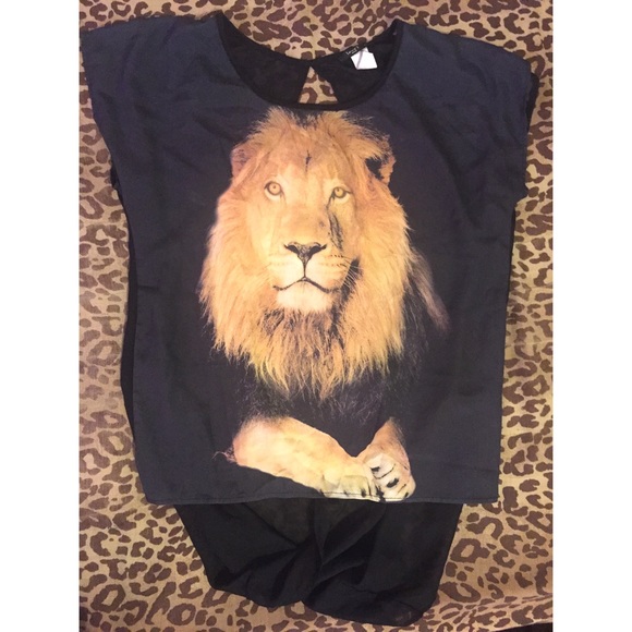 Cute Lion Top