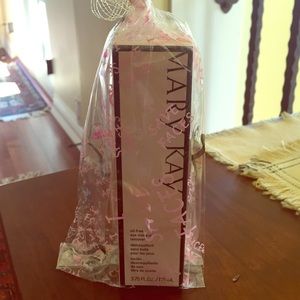 Mary Kay oil-free eye makeup remover.