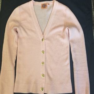 Light pink sweater