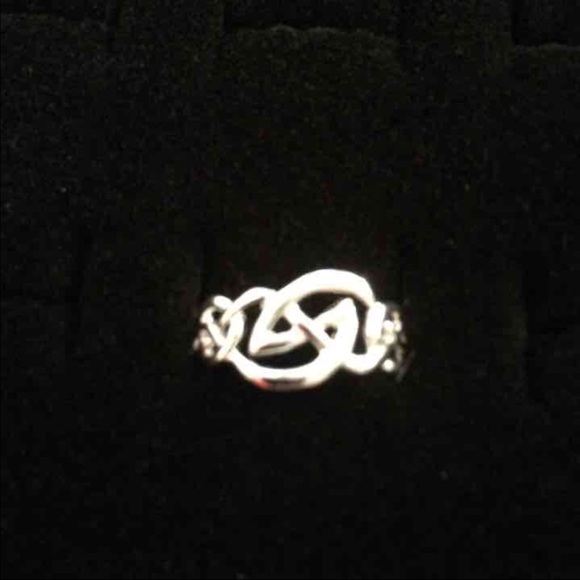 Sterling Silver Ring Sz.8