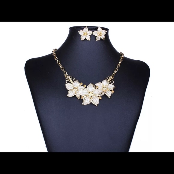 💛Posh Statement Set💛 - Picture 2 of 2