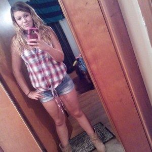 Meet your Posher, Marissa