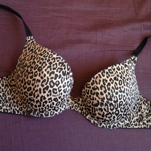 Victoria's Secret Pink cheetah bra