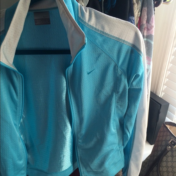 Nike zip up