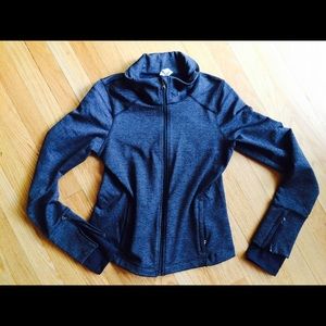 Under Armour Women's Medium Cold Gear Grey zip up