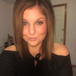 Meet your Posher, Bailey