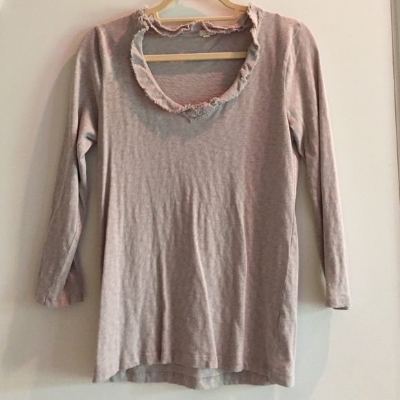 3/4 sleeve ruffled collar shirt