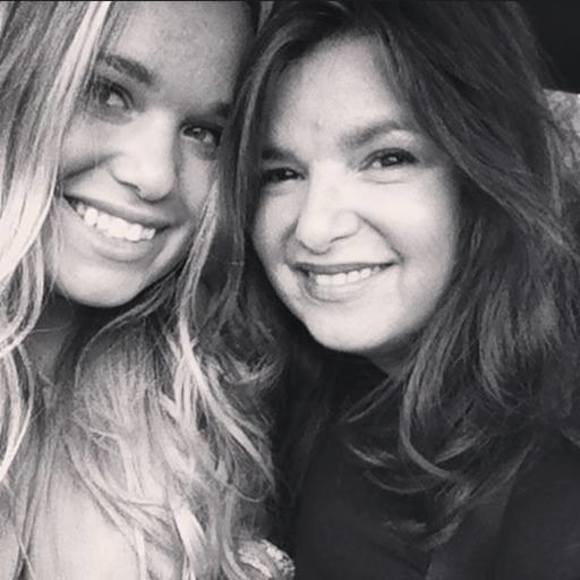 Meet your Posher, Roselyn - Picture 1 of 1