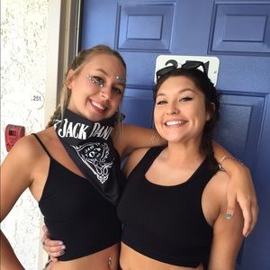 Meet your Posher, Alexis