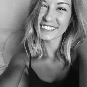 Meet your Posher, Kelli