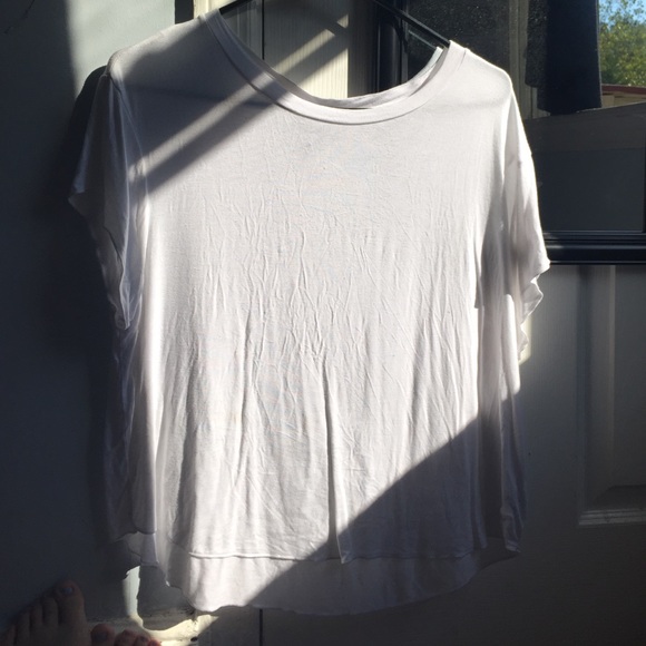 Oversized plain white t