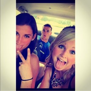 Meet your Posher, Mackenzie