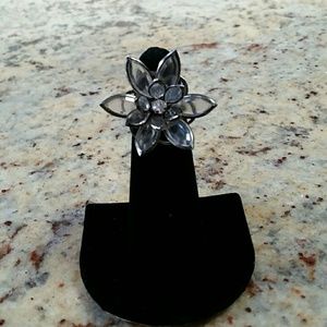 Flower ring