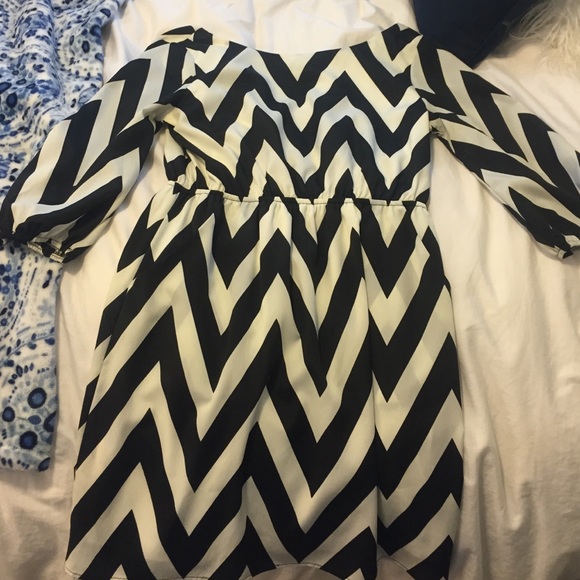 Dress - Picture 1 of 1