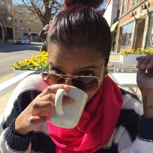 Meet your Posher, Annie