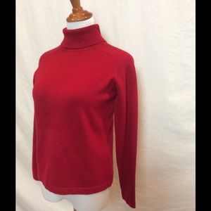 Red Turtle Neck