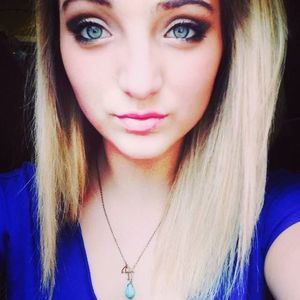 Meet your Posher, Arielle