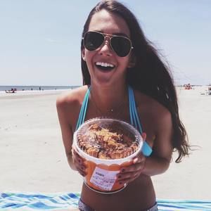 Meet your Posher, Reese