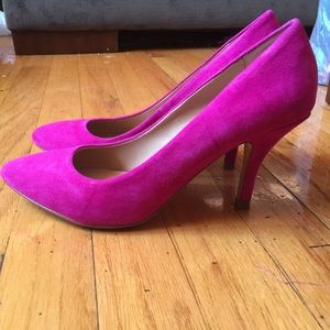 Fuchsia heels