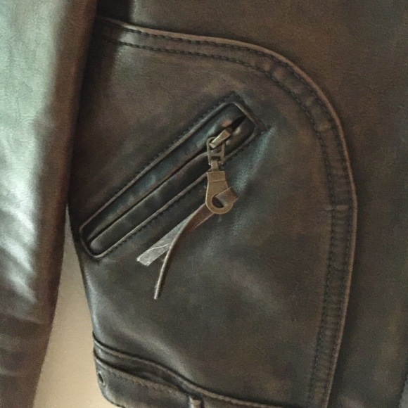 Refuge brown leather jacket - Picture 3 of 4