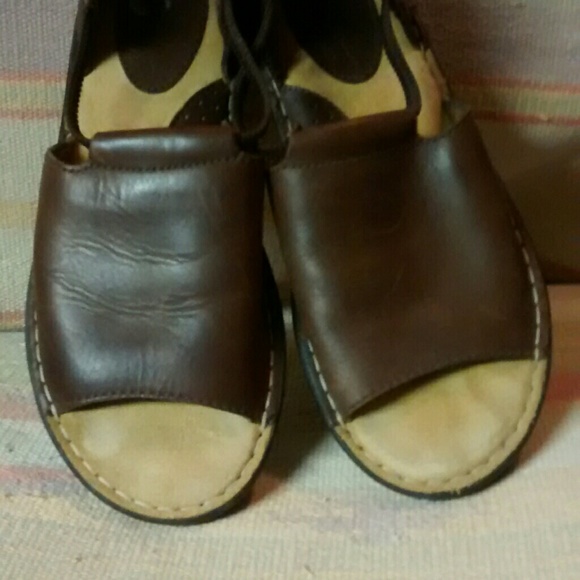 BLANCO FLEXIBLES BROWN LEATHER OPEN-TOE SHOES