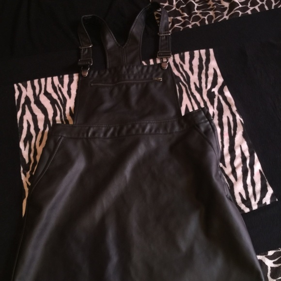 H&M bib dress