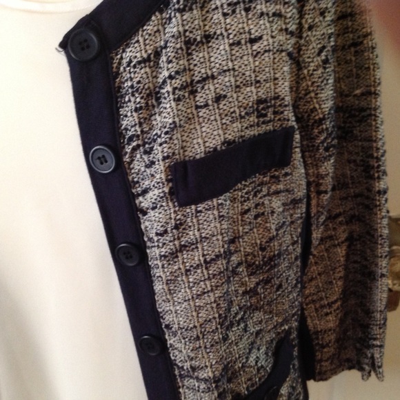 Scoop Jacket - Picture 2 of 3