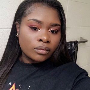 Meet your Posher, Alexcia