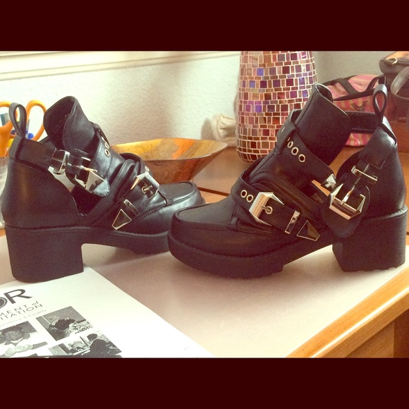 SOLDJeffery Campbell Coltrane knock offs! ❤️