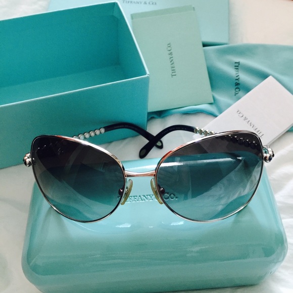 SOLD Tiffany AUTH brand new sunglasses