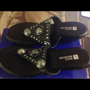 White mountain retire wedge sandal