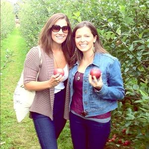 Kimchi Blue lacy plum tee shirt