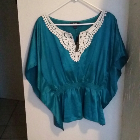 Jade Top - Picture 2 of 4