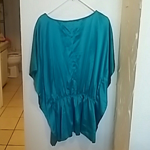 Jade Top - Picture 3 of 4