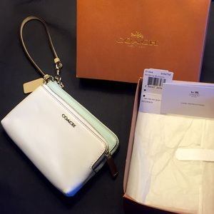 Coach double L-Zip Wristlet Colorblock Leather