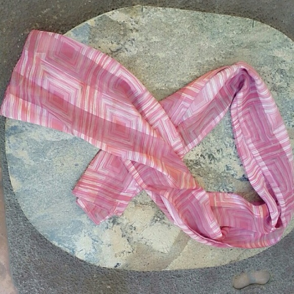 Scarf - Picture 4 of 4