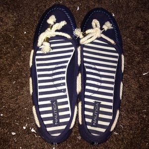 Nautica blue flats