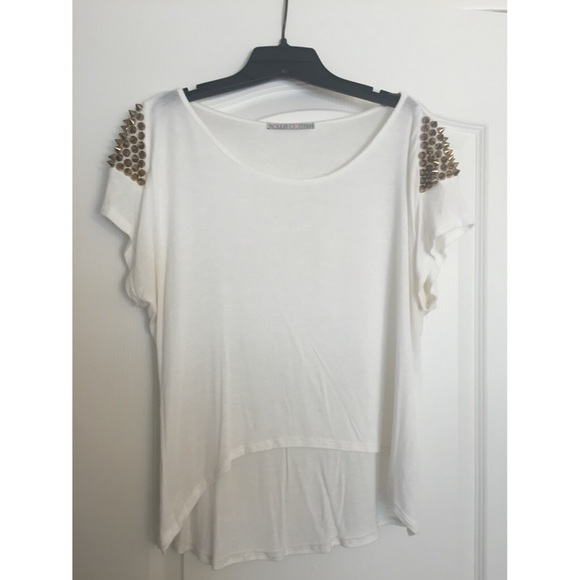 White Cropped Shirt w/ Gold Studded Shoulders 💛