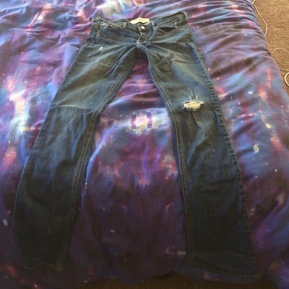 Straight Leg Hollister Jeans - Picture 1 of 3
