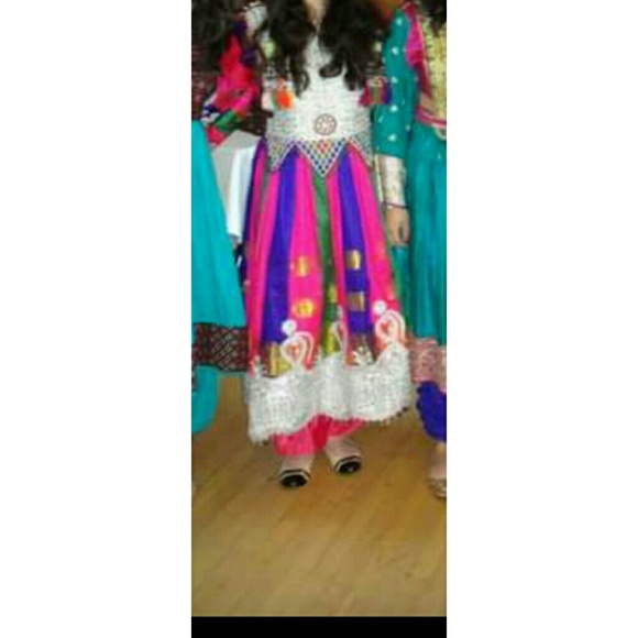 Afghan clothes