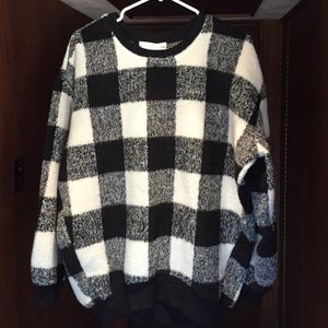 JOA buffalo check sweater
